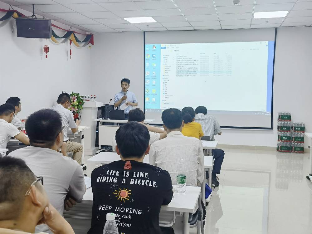 爱游戏官方端web网站登录入口-爱游戏online(中国)药业技术交流会 (3) - 副本.jpg